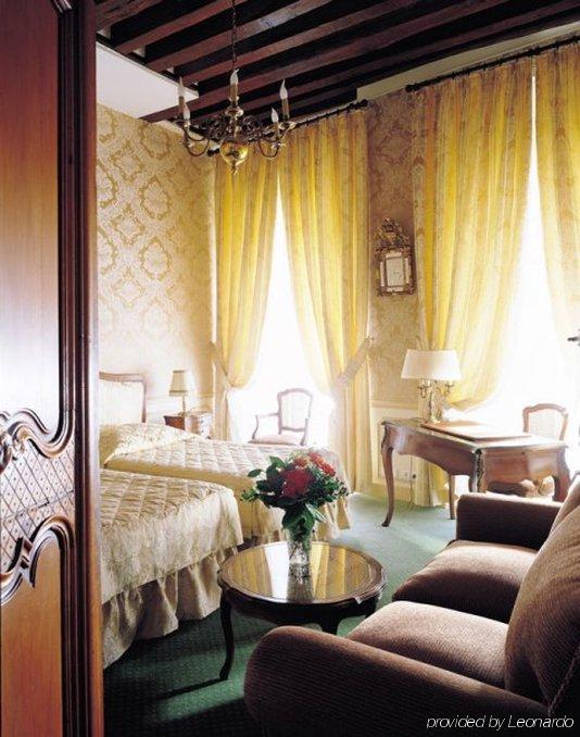Hotel D'Angleterre Παρίσι Δωμάτιο φωτογραφία